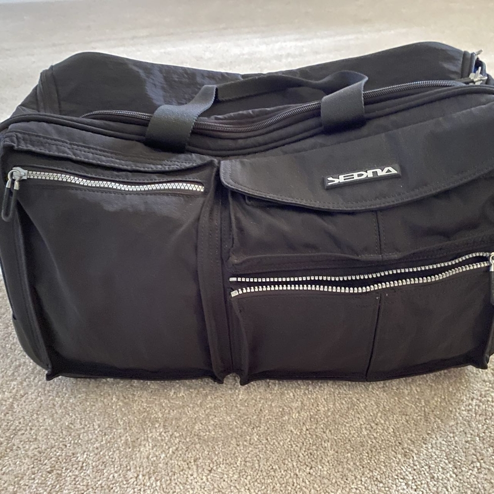 luggage bag carry on